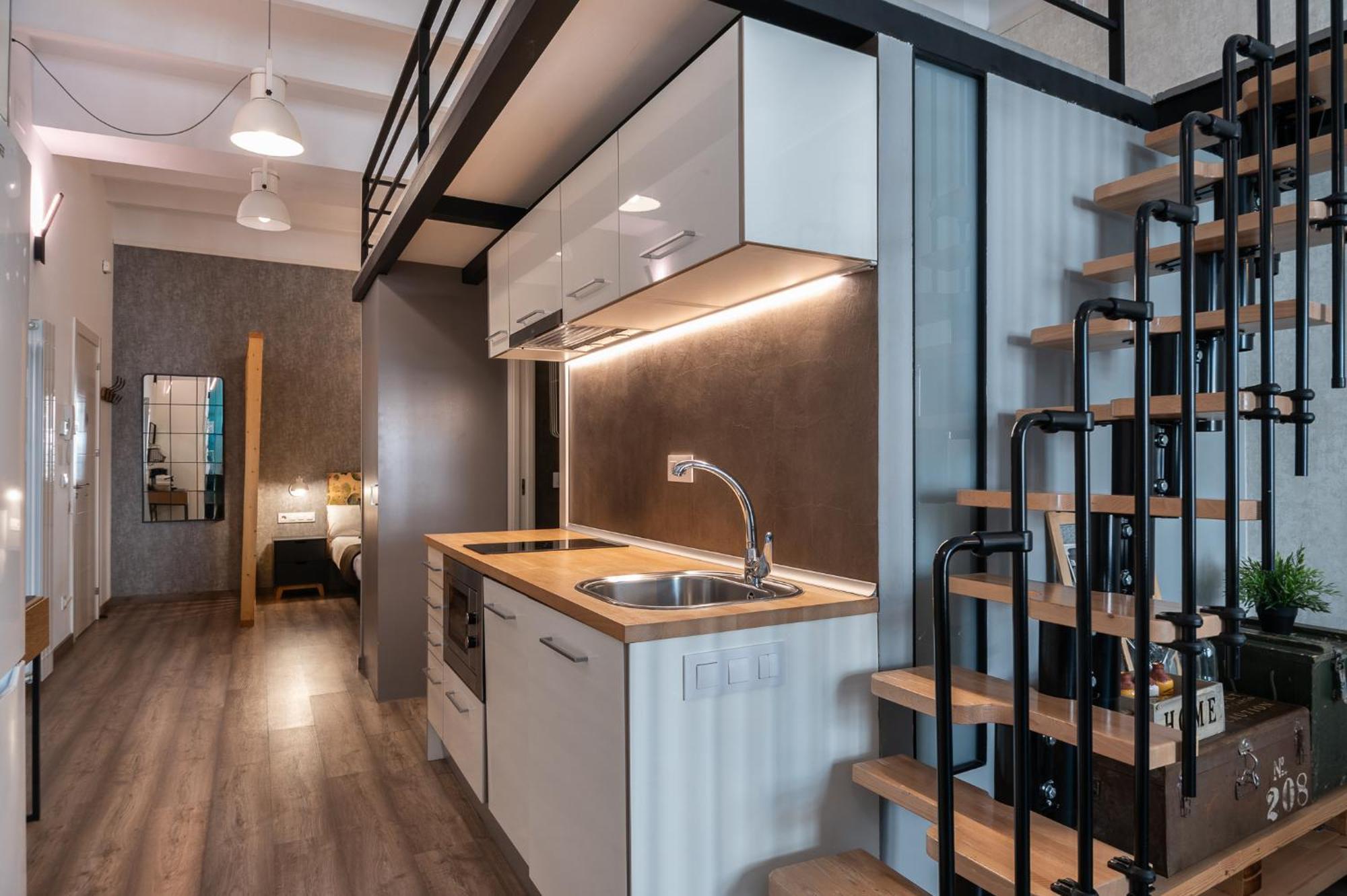 Beautiful Renovated Loft Minutes From The Beach برشلونة المظهر الخارجي الصورة