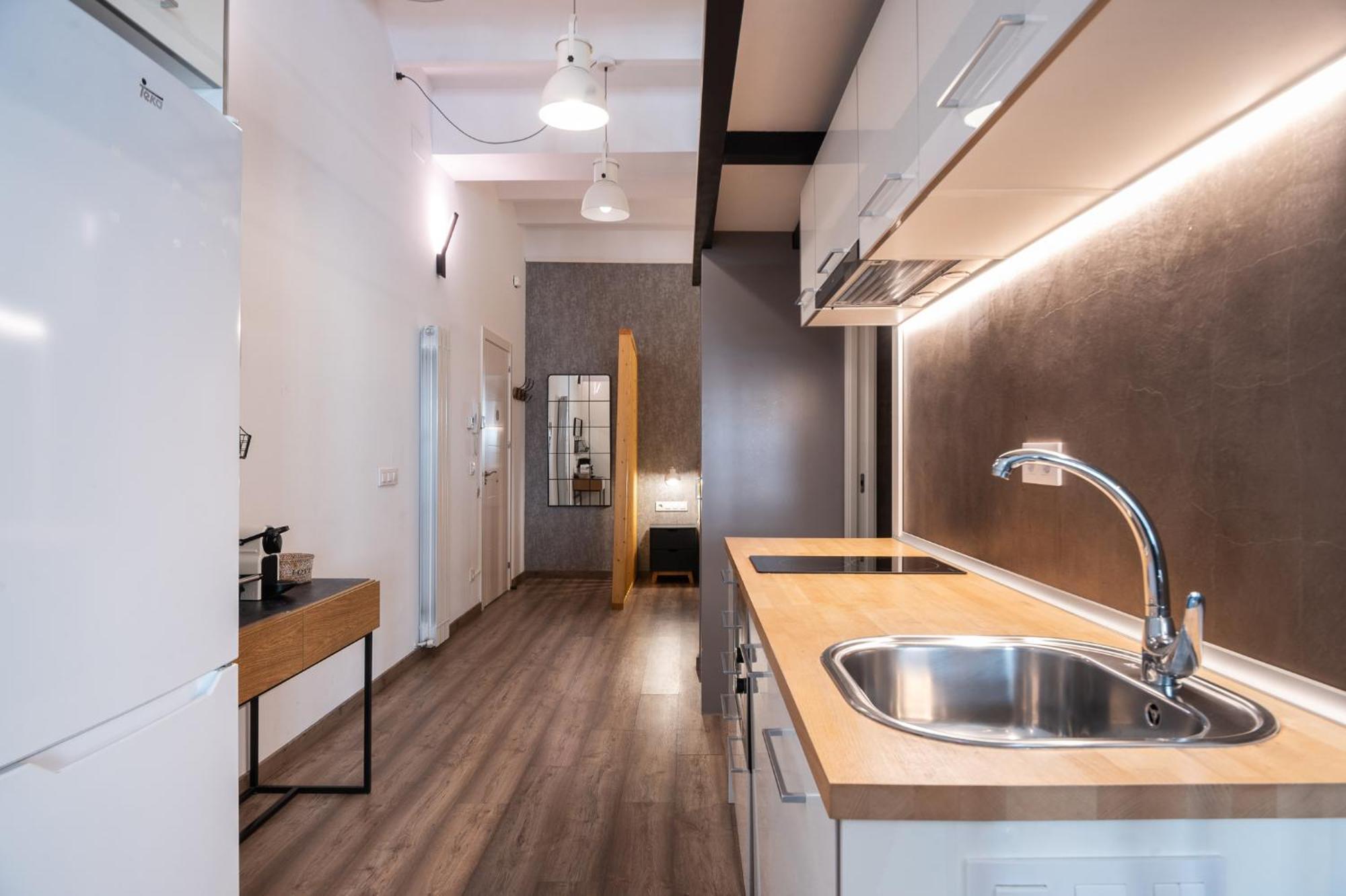 Beautiful Renovated Loft Minutes From The Beach برشلونة المظهر الخارجي الصورة